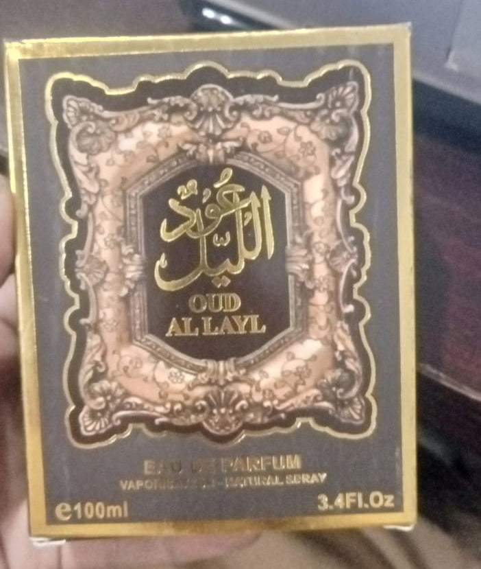 Unisex Woody Oriental Fragrance