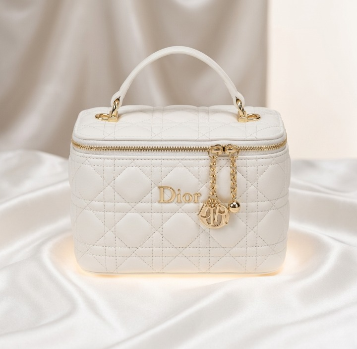 Leather Beauty Bag