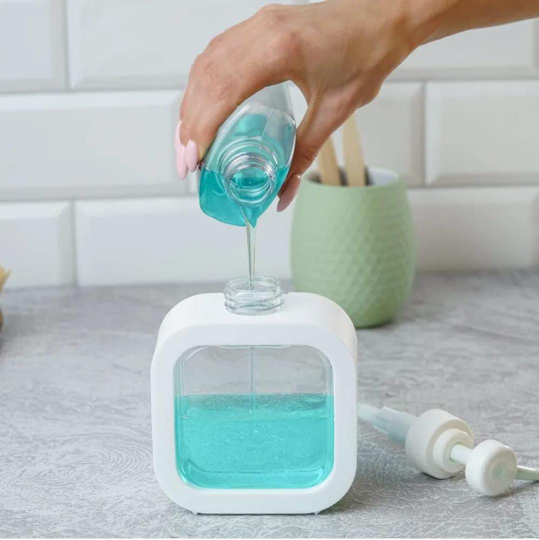 Durable, leak-proof soap dispenser
