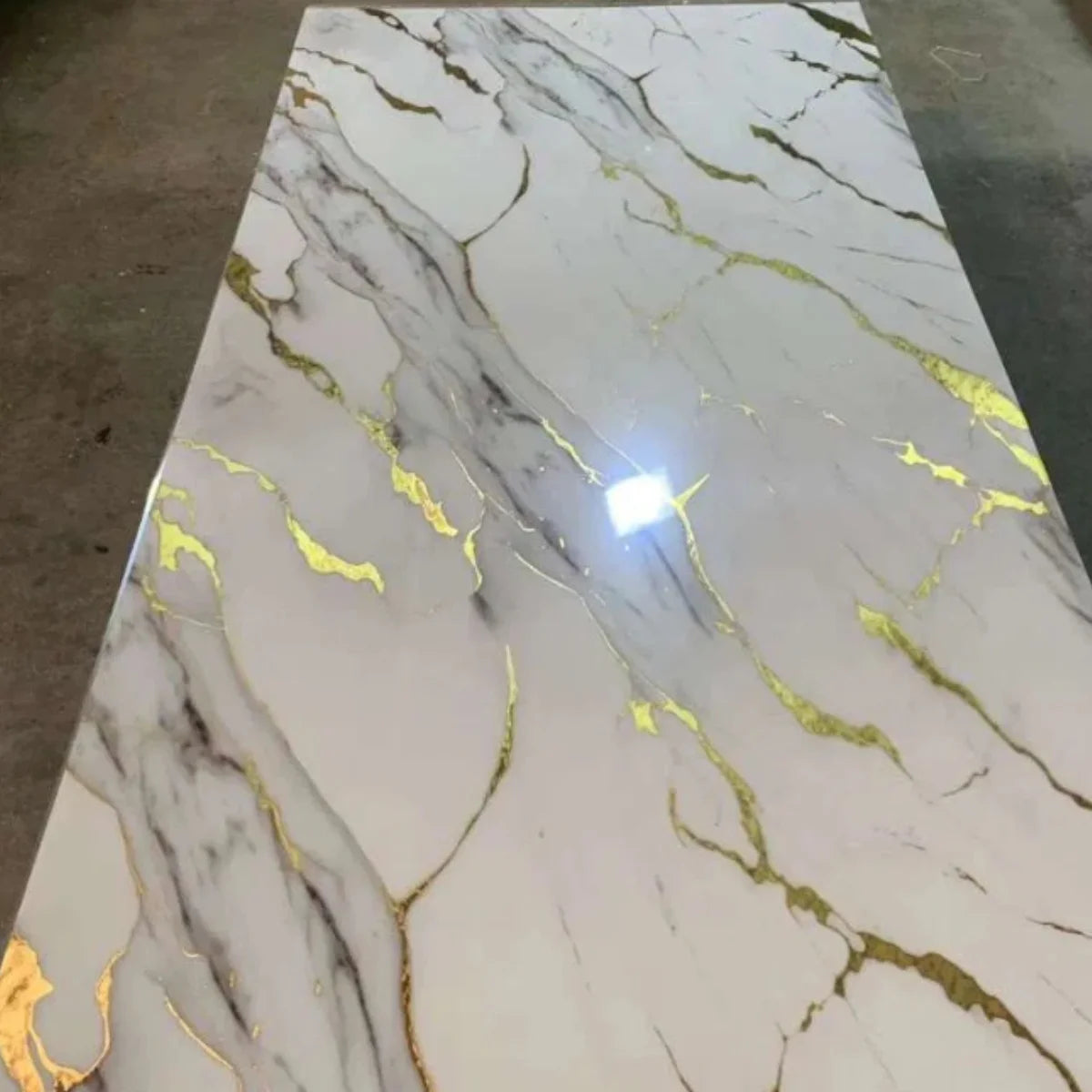 Elegant waterproof marble sheet sticker