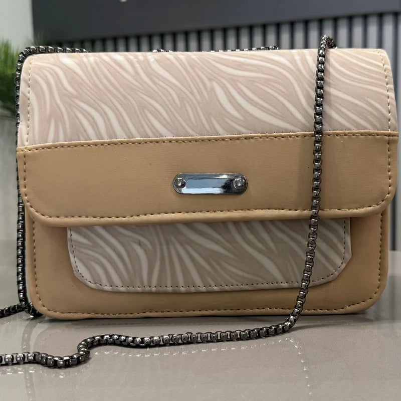 Elegant faux leather shoulder bag