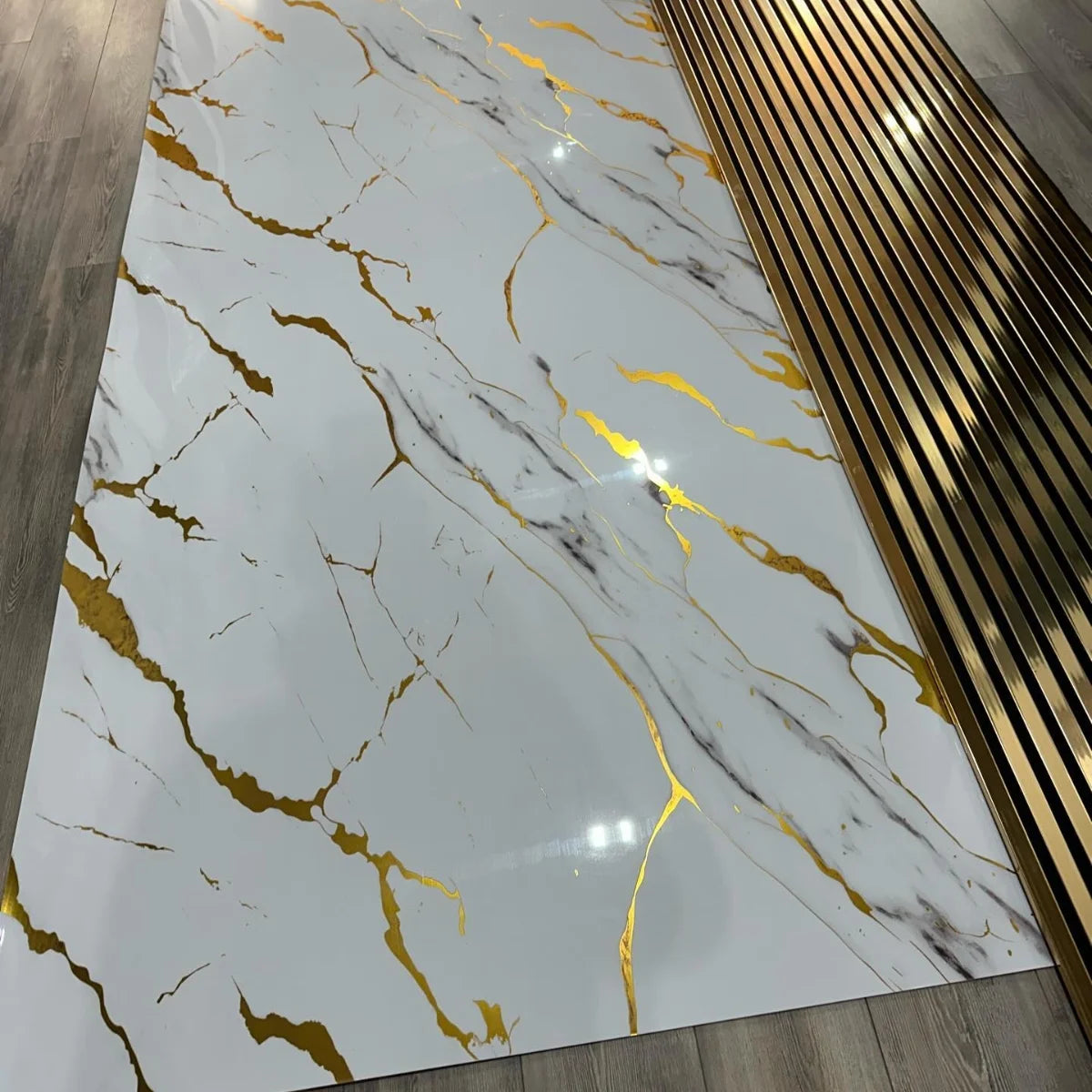Elegant waterproof marble sheet sticker