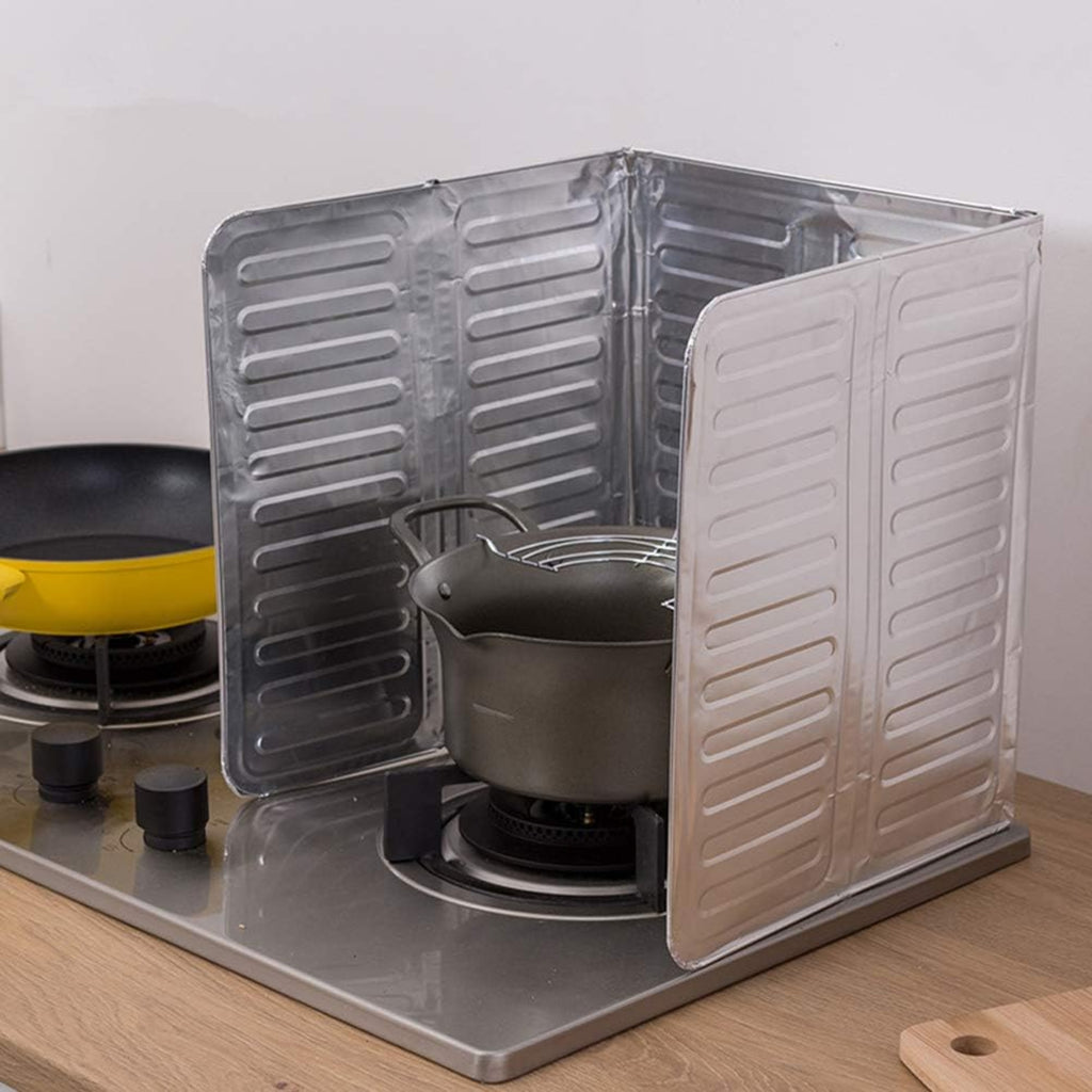 Foldable stove oil splatter guard