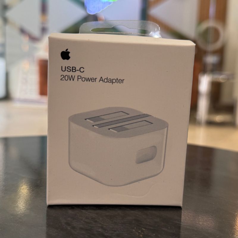 Apple Smart Adapter