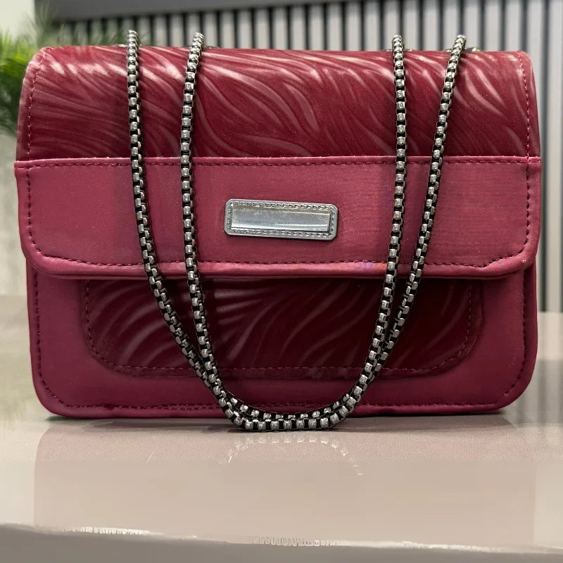 Elegant faux leather shoulder bag