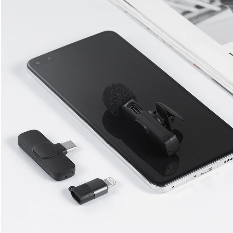 Crystal-clear wireless lavalier microphone